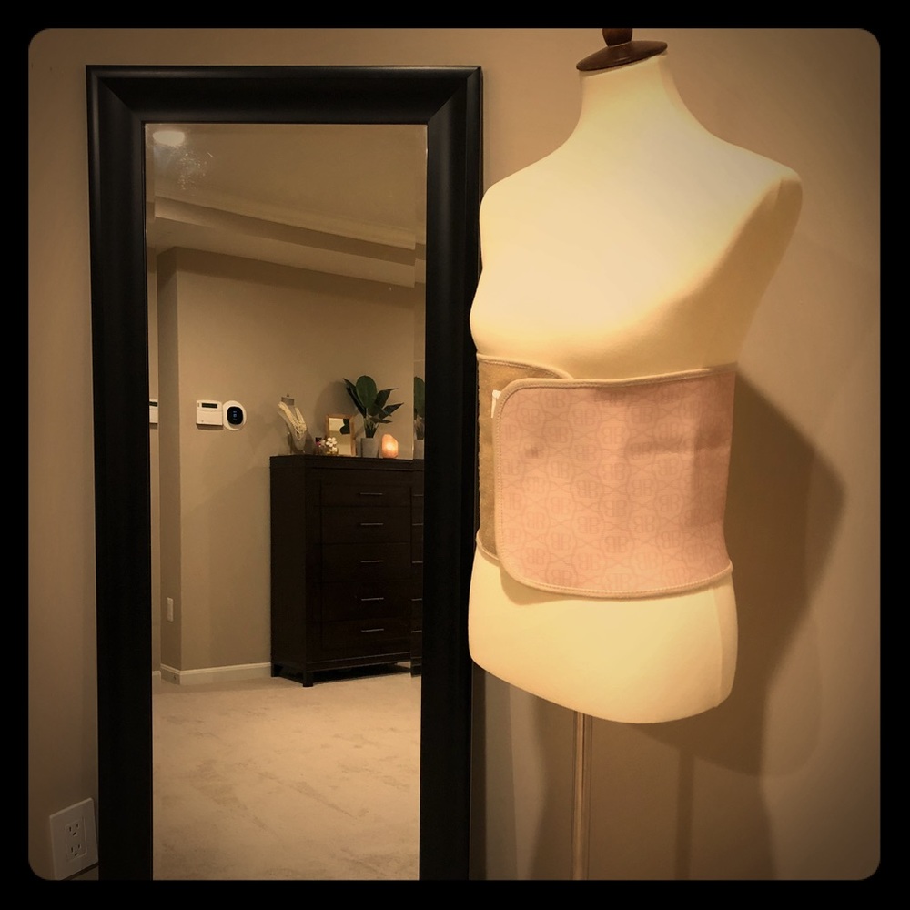 🤰EUC Belly Bandit Postpartum Waist Trainer